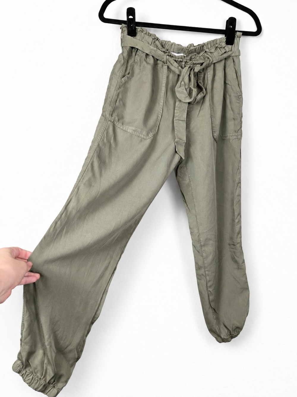 NWT Love Tree TENCEL Paperbag Tie Waist Jogger Pants Sage Green Size S Boho